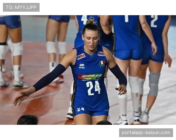 述评：一传波动葬送好局，荷兰女排在欧锦赛资格赛关键战中失利原因剖析